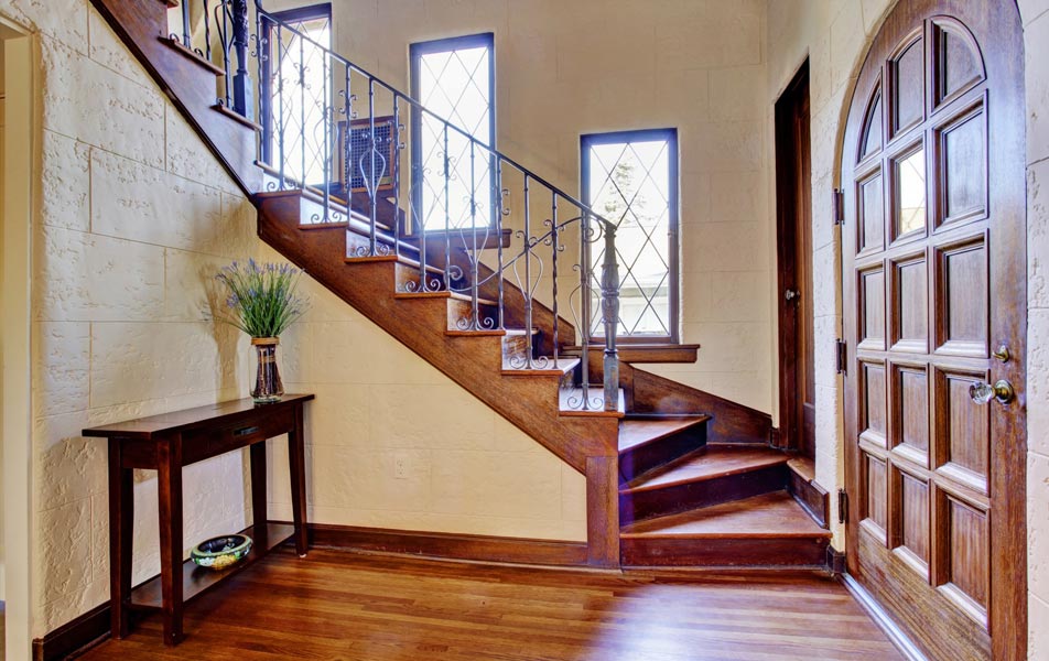 installation escalier en bois massif